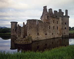 Borders Prints: Caerlaurock Castle