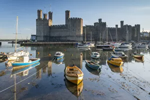 Images Dated 9th June 2020: Caernarvon Castle and boats, Snowdonia, Wales, UK. Spring