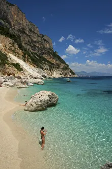 Images Dated 14th May 2012: Cala Goloritze, Golfo di Orosei, Parco Nazionale del Gennargentu e Golfo di Goloritze