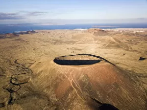 Images Dated 26th February 2020: Calderon Hondo from above, Fuerteventura, Canary Islands, Spain