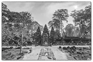 Images Dated 29th January 2018: Cambodia, Angkor, Banteay Srei Temple, western entrance