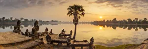 Cambodia, Angkor, Sra Srang, former royal bathing pond, dawn Cambodia, Angkor, Sra Srang, former royal bathing pond, dawn