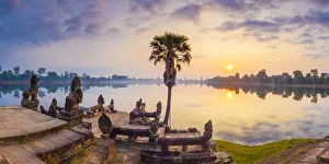 Cambodia, Angkor, Sra Srang, former royal bathing pond, dawn