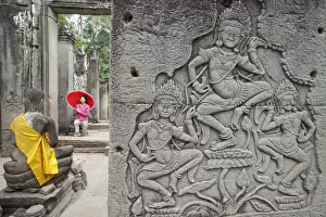 Images Dated 18th February 2011: Cambodia, Siem Reap, Angkor Thom, Bayon Temple, Relief depicting Apsara Dancers