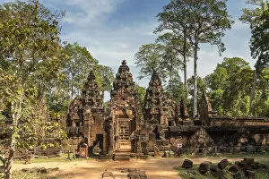 Images Dated 20th March 2020: Cambodia, Siem Reap, Angkor Wat Complex (Unesco Site), Banteay Srei temple