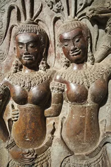 Images Dated 18th February 2011: Cambodia, Siem Reap, Angkor Wat Temple, Carving Reliefs depicting Apsara Dancers