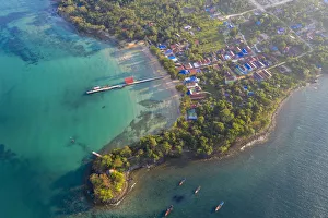 Images Dated 20th March 2020: Cambodia, Sihanoukville, Koh Rong Samloem Island, mpai bay, Mpai village