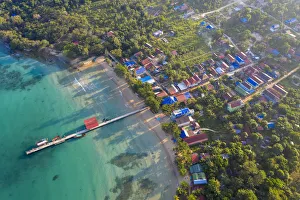 Images Dated 20th March 2020: Cambodia, Sihanoukville, Koh Rong Samloem Island, mpai bay, Mpai village