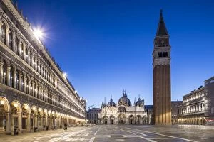 St Marks Square Gallery: Campanile, St. Marks Square (Piazza San Marco) Venice, Italy