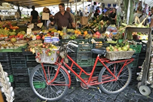 Campo de Fiori food market. Rome, Italy