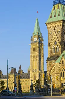 Images Dated 6th July 2012: Canada, Ontario, Ottawa, Canadian Parliament, Centre Block and Peace Tower, East Block