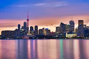 Canada, Ontario, Toronto, View of CN Tower and city skyline