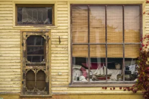 Images Dated 26th March 2019: Canada, Prince Edward Island, Georgetown, old house detail