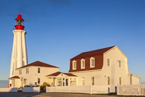 Images Dated 27th March 2018: Canada, Quebec, Bas-Saint-Laurent Region, Rimouski, Pointe au Pere Lighthouse, dawn