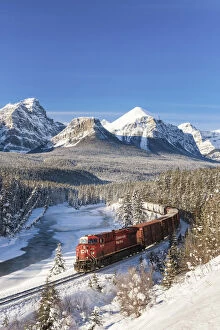 Cold Gallery: Canadian Pacific Train in Winter, Morants Curve, Banff National Park, Alberta, Canada