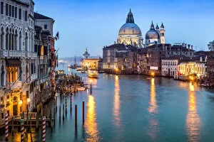 Images Dated 24th February 2017: Canal Grande with view towards Santa Maria Della Salute, Venice, Italy