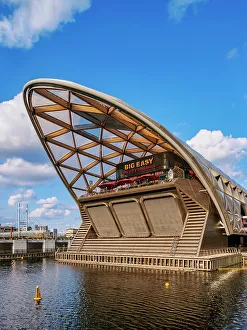 Canary Wharf Prints: Canary Wharf Train Station, North Dock, Canary Wharf, London, England, United Kingdom