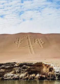 Candelabro de Paracas Geoglyph, Paracas National Reserve, Ica Region, Peru