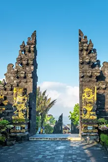 Temples Prints: A Candi bentar (split gateway) at Pura Tanah Lot, Bali, Indonesia