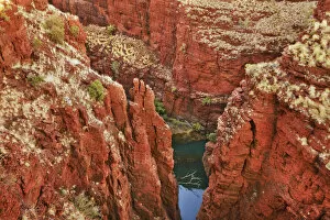 Western Australia Collection: Canyon landscape at Oxer Lookout - Australia, Western Australia, Pilbara