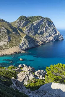 Images Dated 6th October 2017: Cap Formentor, Serra de Tramuntana, Mallorca (Majorca), Balearic Islands, Spain