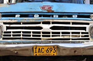 Images Dated 2nd July 2012: Detail of car in the Colonial Town of Barichara, Colombia, South America