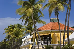 Images Dated 30th April 2008: Caribbean, Antigua, Dickenson Bay beach