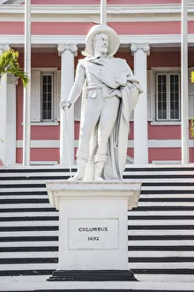 Caribbean, Bahamas, Providence Island, Nassau, Mount Fitzwilliam, Statue of Christopher