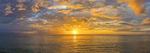 Images Dated 16th August 2013: Caribbean, Barbados, Speightstown at Sunset