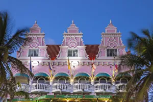 Caribbean, Netherland Antilles, Aruba, Oranjestad, Royal Plaza Mall