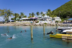 Images Dated 30th April 2008: Caribbean, St Kitts and Nevis, St Kitts, Frigate Bay Beach