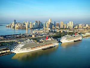 Cruiseships Prints: Carnival Cruise, Cruiseships, caribbean vacation, Downton sunrise Miami, Florida, USA