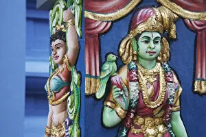 Images Dated 19th September 2011: Carved figures in Sri Srinivasa Perumal Temple, Little India, Singapore