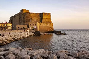 Images Dated 18th October 2018: Castel dell Ovo at sunset, Naples, Campania, Italy