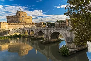 Images Dated 4th November 2016: Castel Sant Angelo or Mausoleum of Hadrian, Rome, Lazio, Italy