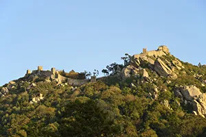 Images Dated 2nd December 2016: The Castelo dos Mouros (Castle of the Moors) on the top of the mountain, a Unesco