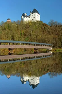Images Dated 9th December 2022: Castle Burgk Castle and covered wooden bridge on the river Saale, Burgk