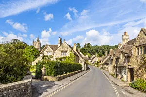 Castle Combe, Cotswolds, Gloucestershire, England, UK