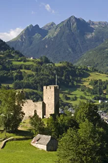 Castle Luz-St Sauveur, Luz-Saint-Sauveur, Midi-Pyrenees, France