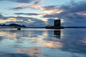 Castle Stalker Prints: Castle Stalker, Loch Laich, ner Port Appin, Highland, Scotland