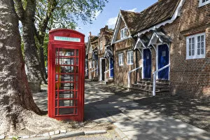 Images Dated 1st June 2020: Castle Street, Farnham, Surrey, England, UK