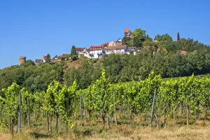 Images Dated 13th August 2020: Castle village Neuleiningen near Grunstadt, Palatinate wine road, Rhineland-Palatinate, Germany