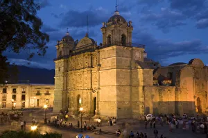 Images Dated 7th July 2008: Cathedral, Oaxaca, Oaxaca State, Mexico