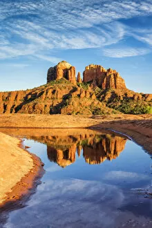 Images Dated 17th March 2017: Cathedral Rock Reflection, Sedona, Arizona, USA