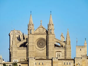 Images Dated 3rd June 2021: The Cathedral of Santa Maria of Palm or La Seu, Palma de Mallorca, Majorca