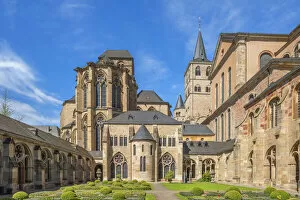 Images Dated 7th February 2022: Cathedral St. Peter, Liebfrauenkirche, Treves, Mosel valley, Rhineland-Palatinate, Germany