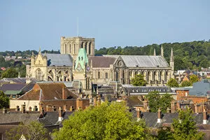 Images Dated 25th June 2020: Catherdral and skyline of Winchester, Hampshire, England, UK