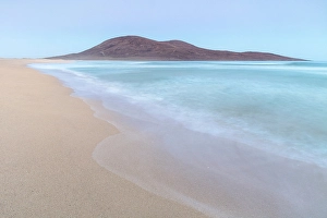 Ceapabhal from Scarista Beach at dawn, Isle of Harris, Outer Hebrides, Scotland