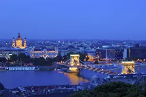 Neil Farrin Prints: Chain Bridge, Four Seasons Hotel, Gresham Palace and St Stephens Basilica at Dusk