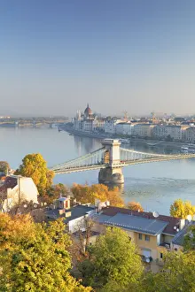 Chain Bridge (Szechenyi Bridge) and Parliament Building, Budapest, Hungary